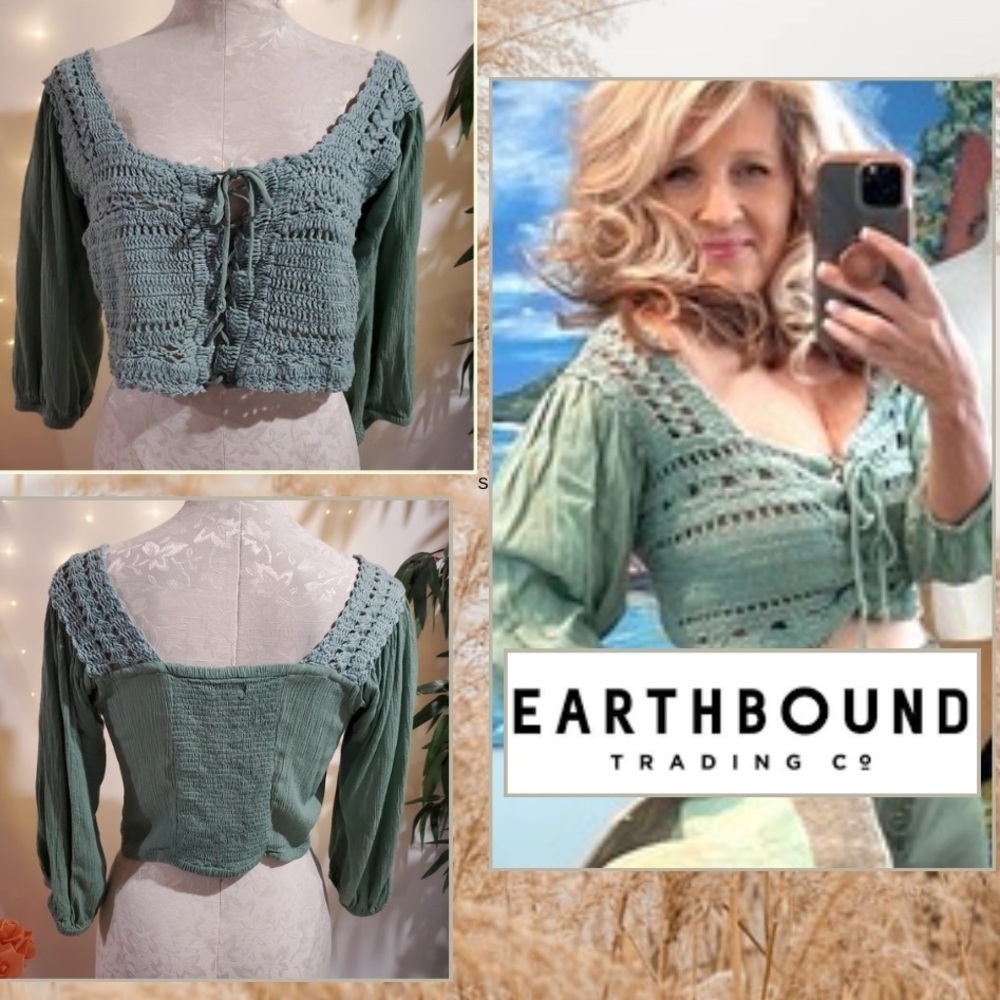 ⭐️Earthbound, Knit, Lace-Up Front, Smocked Bodice, Rayon,Cotton,EUC, Size Large